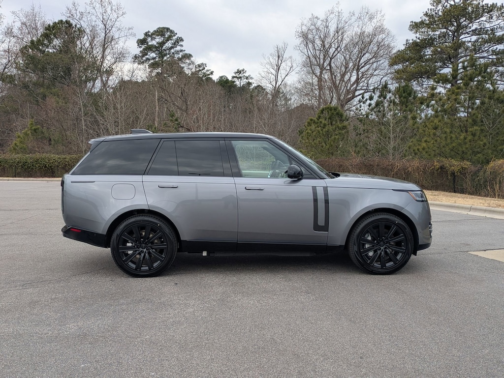 New 2026 Land Rover Range Rover SE Phev SUV