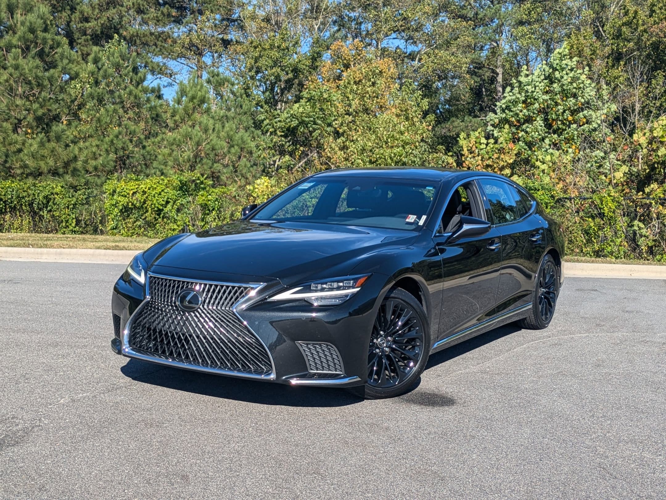 2021 Lexus LS Base's photo