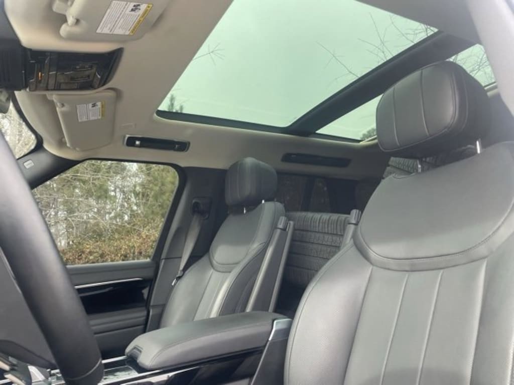 Used 2023 Land Rover Range Rover SE SUV