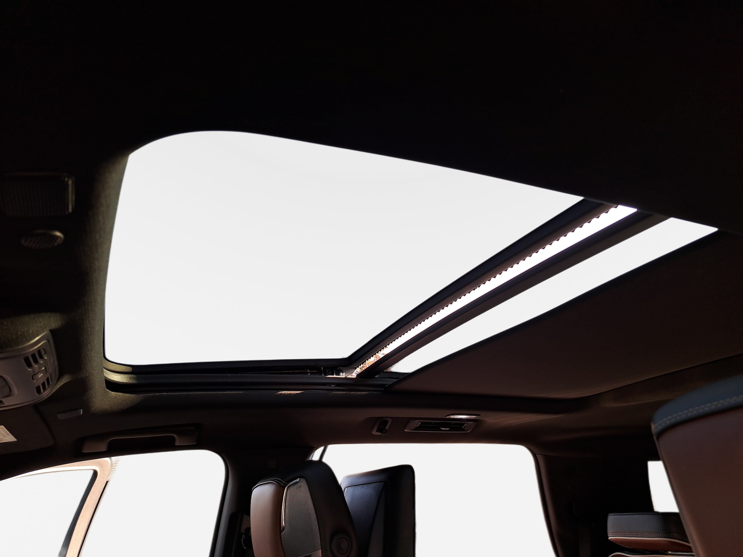 2023 GMC Yukon Denali Ultimate - Photo 31