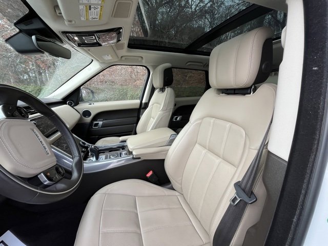 2022 Land Rover Range Rover Sport HSE Silver Edition photo 3