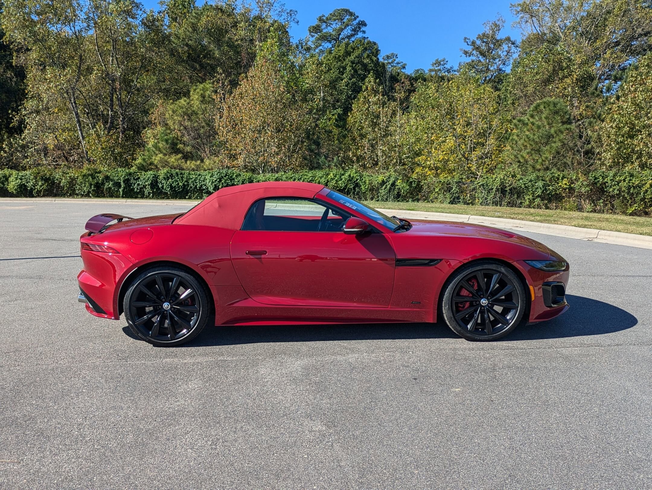 2024 Jaguar F-TYPE P575 R R75 photo 4