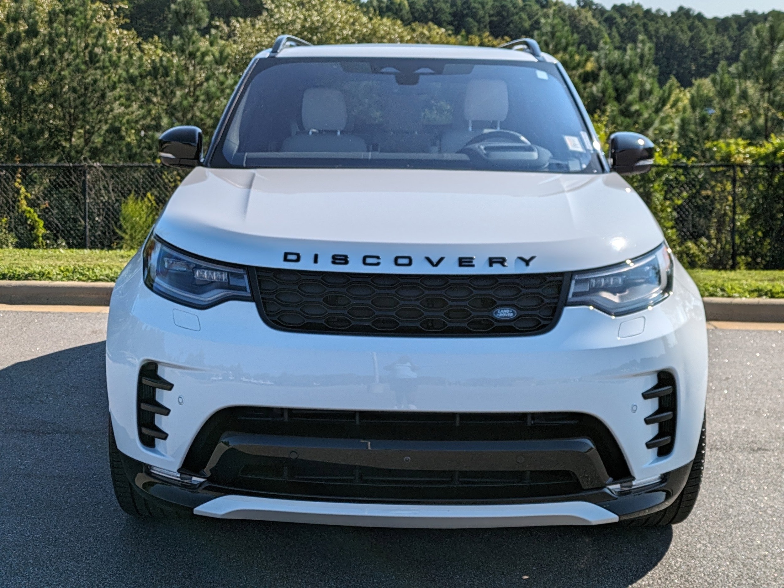 Used 2022 Land Rover Discovery S R Dynamic with VIN SALRT4EU7N2460066 for sale in Raleigh, NC