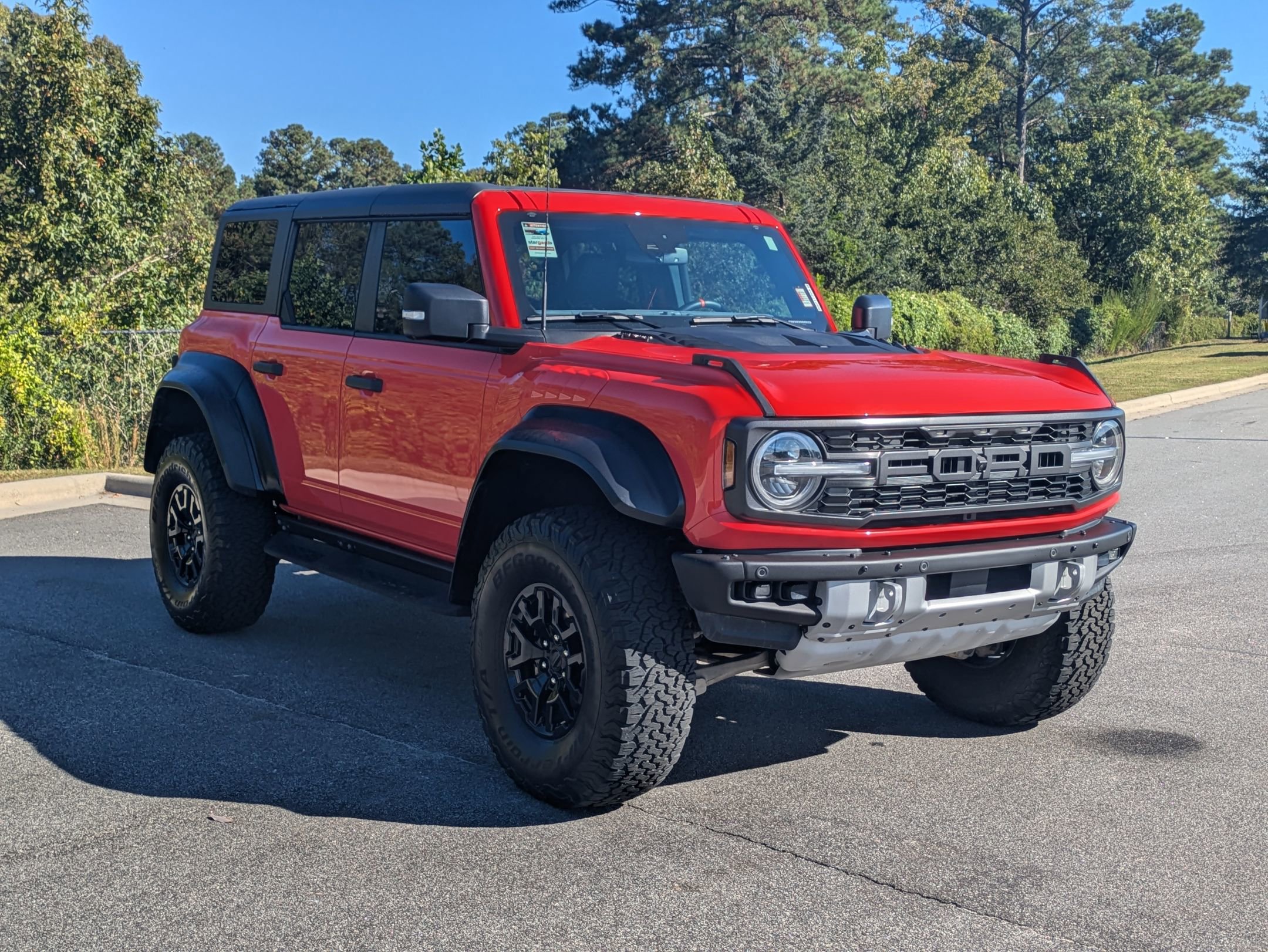 2023 Ford Bronco Raptor photo 3