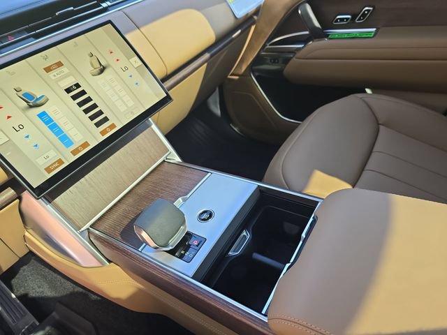 2026 Land Rover Range Rover SE - Photo 25