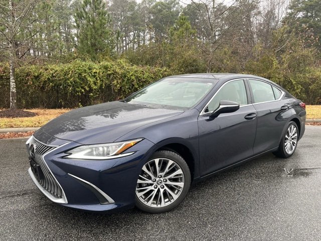 2020 Lexus ES 350's photo