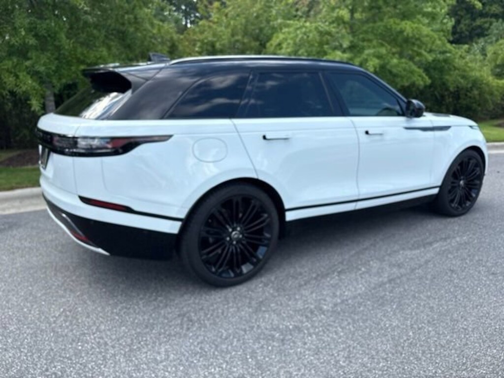 Used 2026 Land Rover Range Rover Velar Dynamic SE SUV