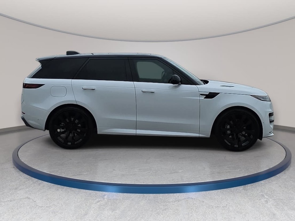 Used 2026 Land Rover Range Rover Sport Dynamic SE SUV