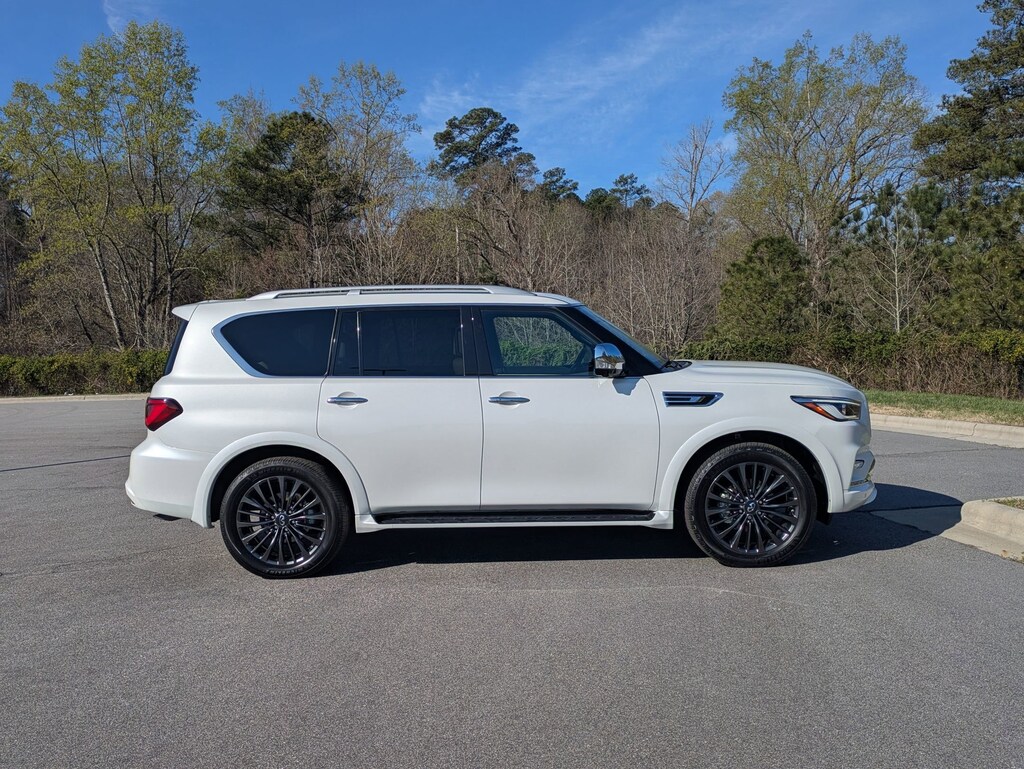 Used 2023 INFINITI QX80 SENSORY SUV