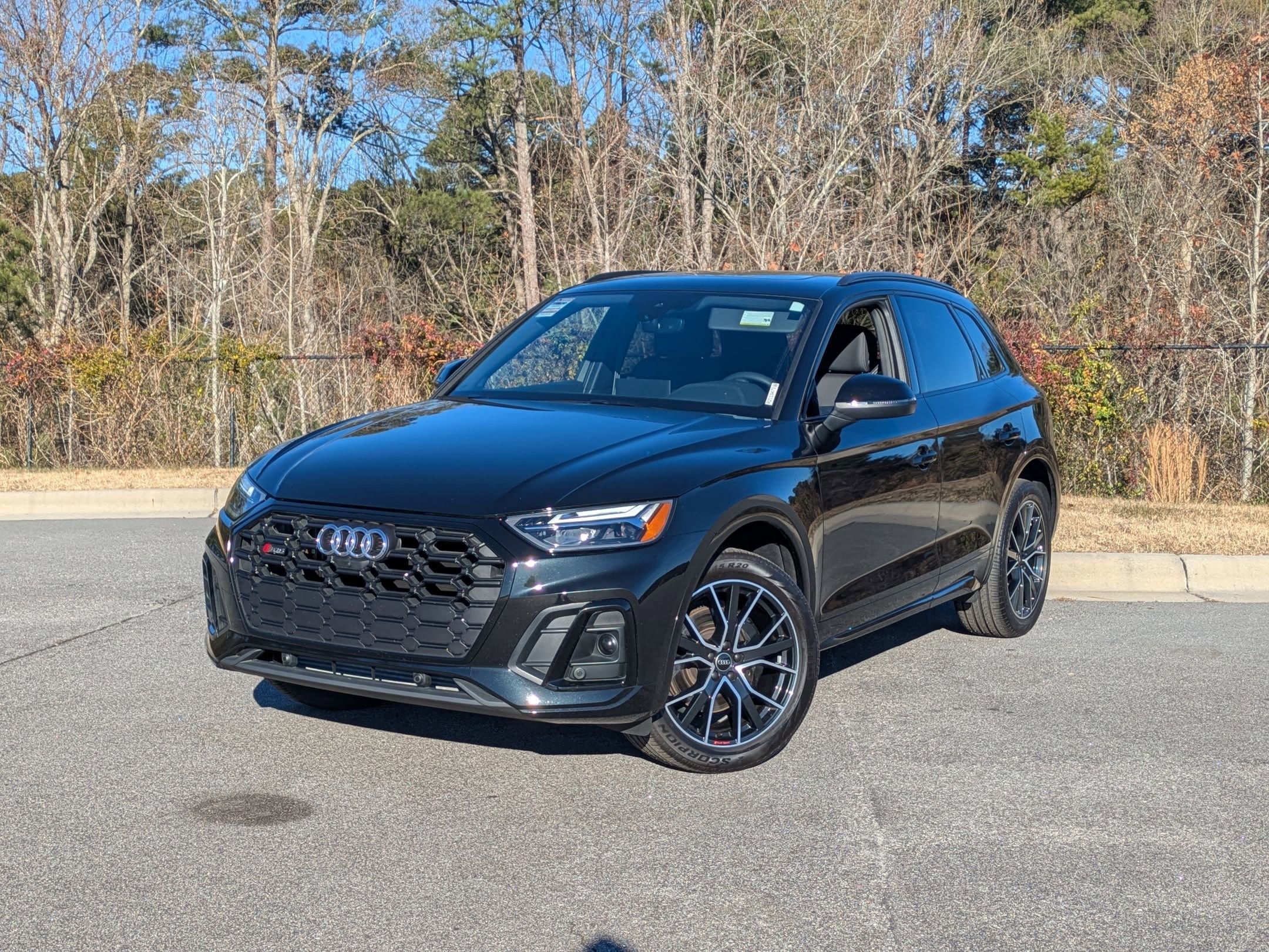 2024 Audi SQ5 Premium Plus's photo