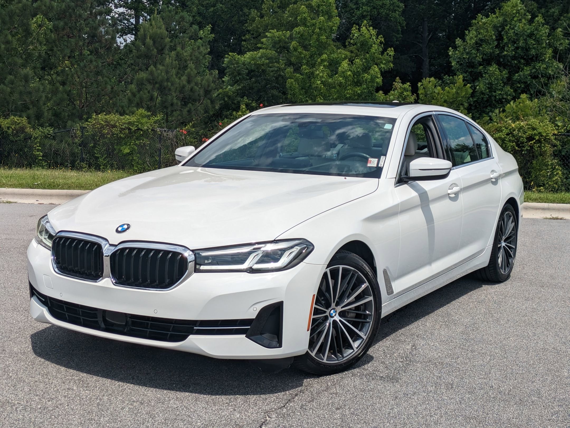 Used 2022 BMW 5 Series 540i with VIN WBA73BJ09NWX61417 for sale in Raleigh, NC