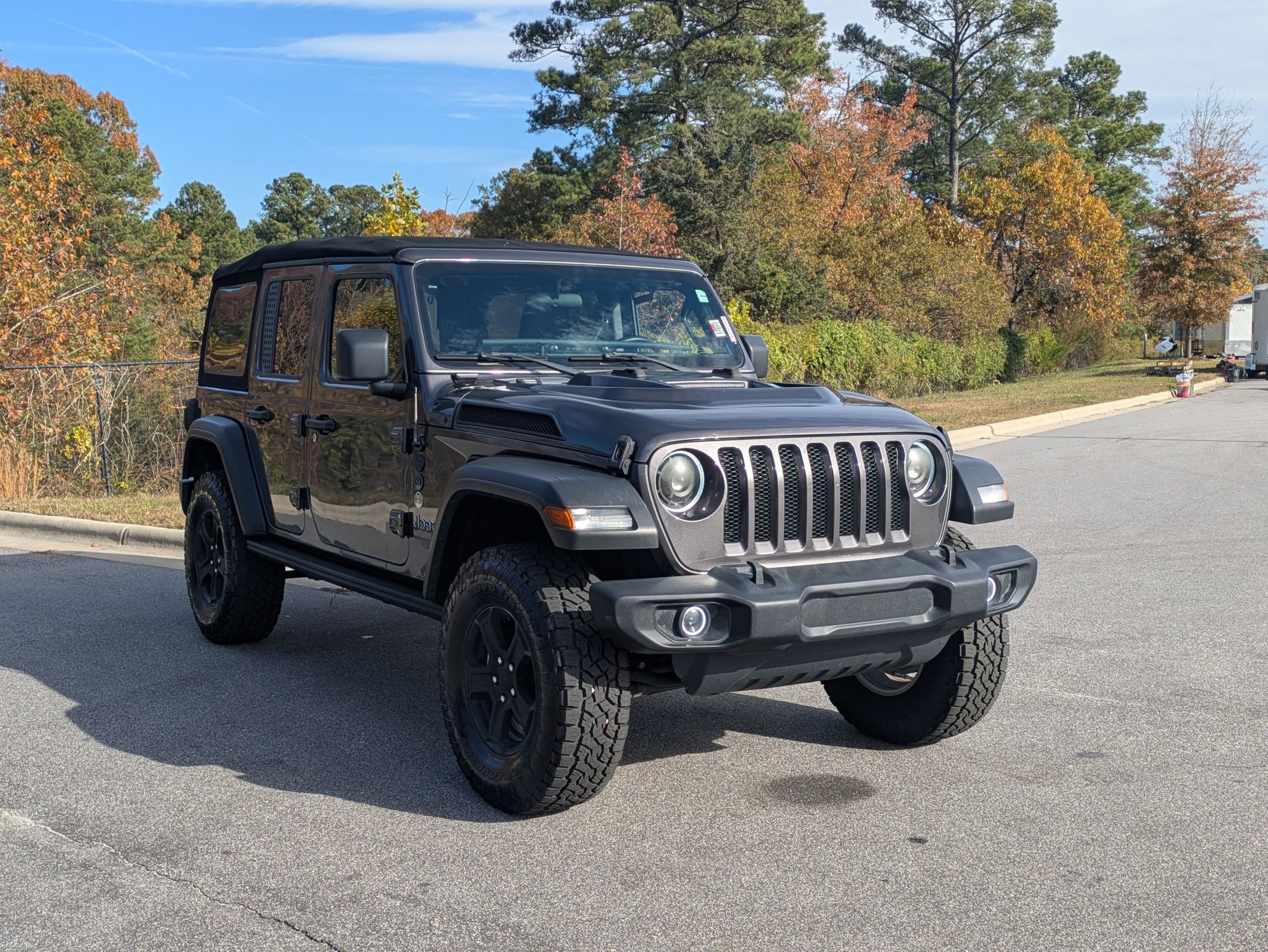 2020 Jeep Wrangler Unlimited Sport S photo 3