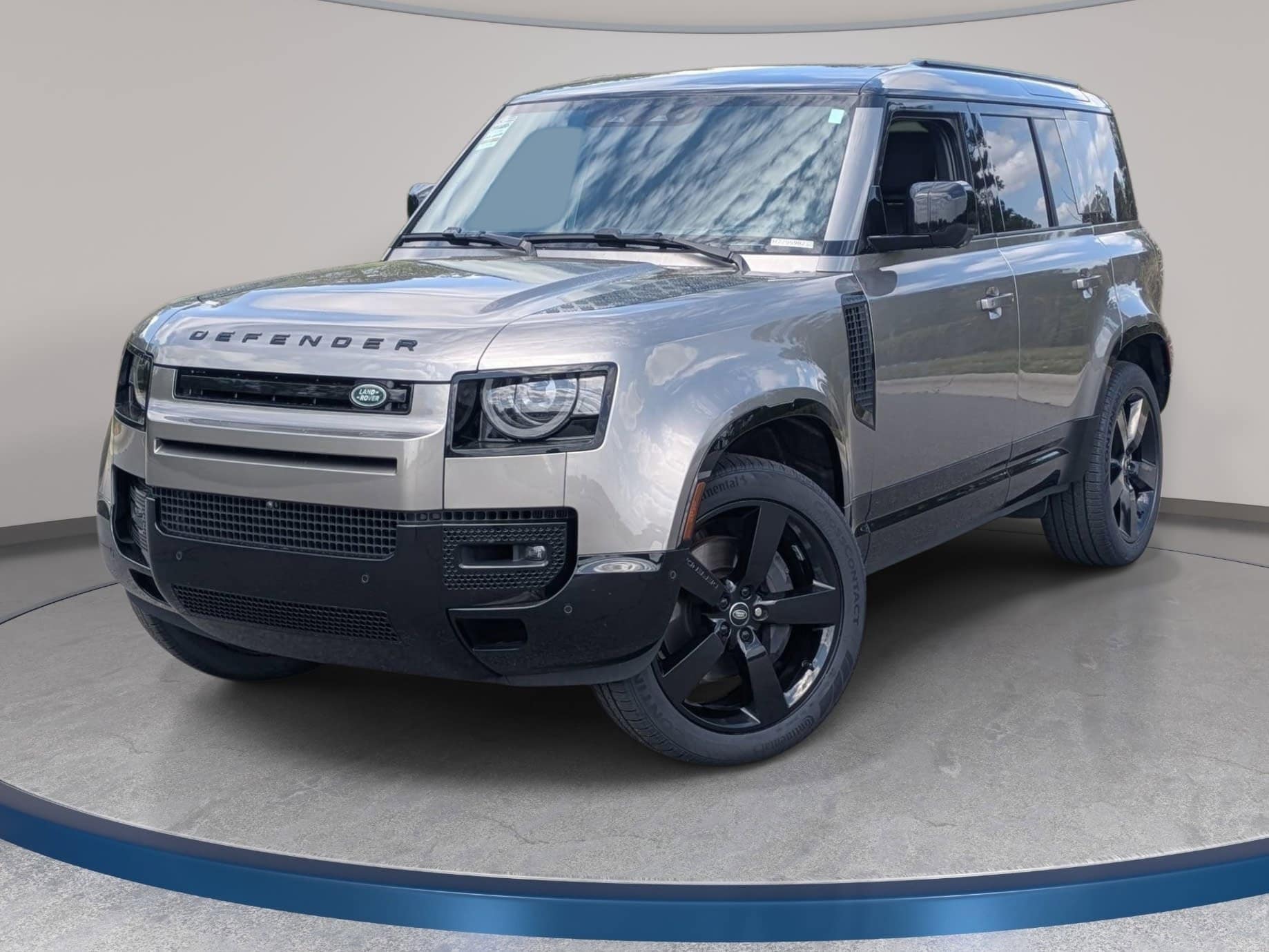 2024 Land Rover Defender 110 X-Dynamic SE P400's photo