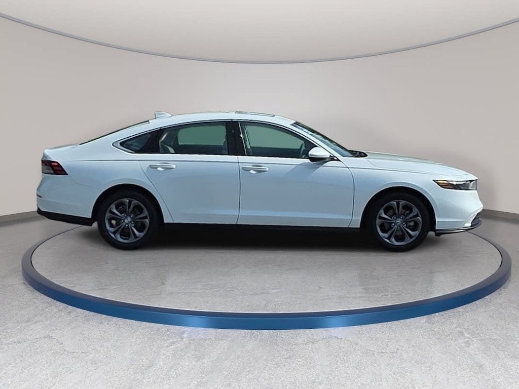 Used 2024 Honda Accord EX Sedan