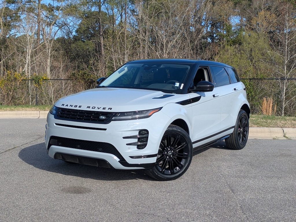 Used 2025 Land Rover Range Rover Evoque Dynamic SE SUV