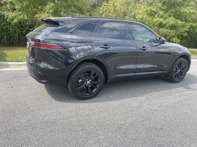 2025 Jaguar F-PACE P250 R-Dynamic S photo 2