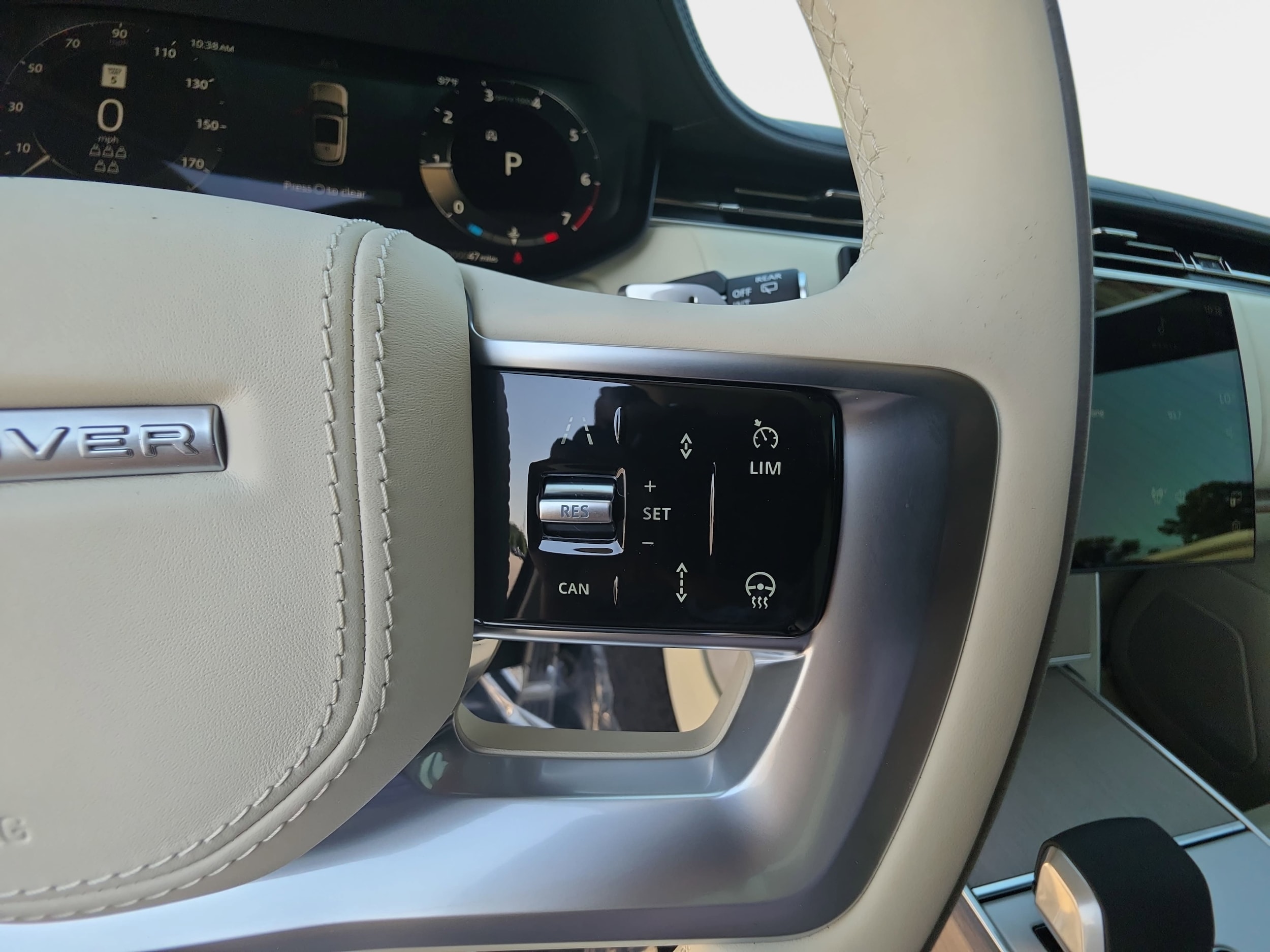 2026 Land Rover Range Rover SE - Photo 20