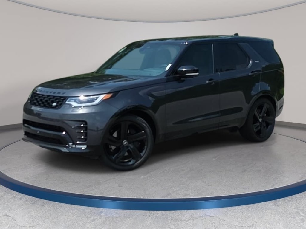 Certified 2025 Land Rover Discovery Dynamic SE SUV