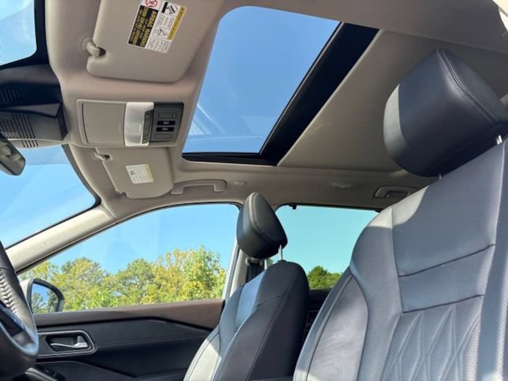 Used 2023 Nissan Rogue Platinum SUV