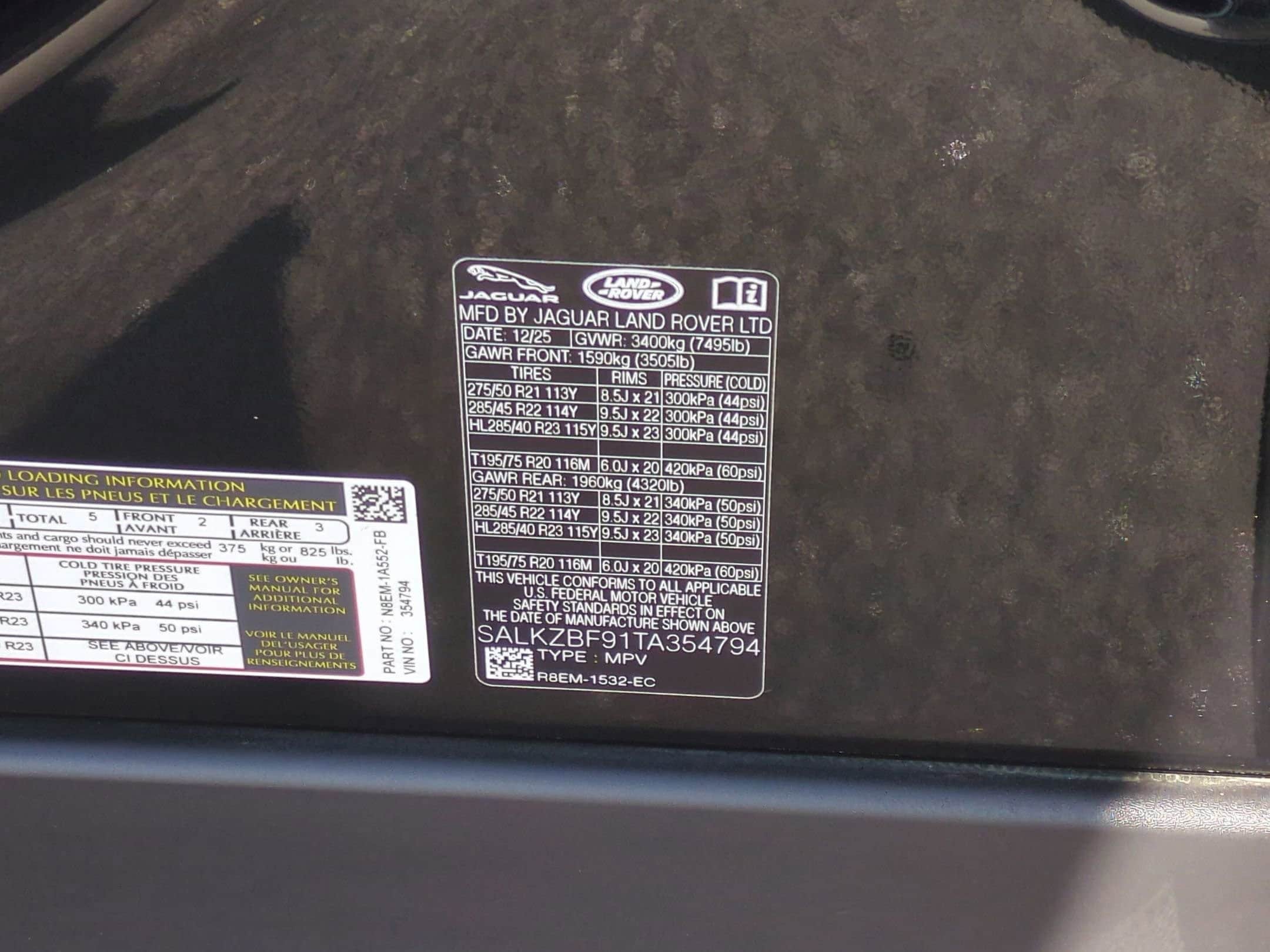 2026 Land Rover Range Rover SV - Photo 26