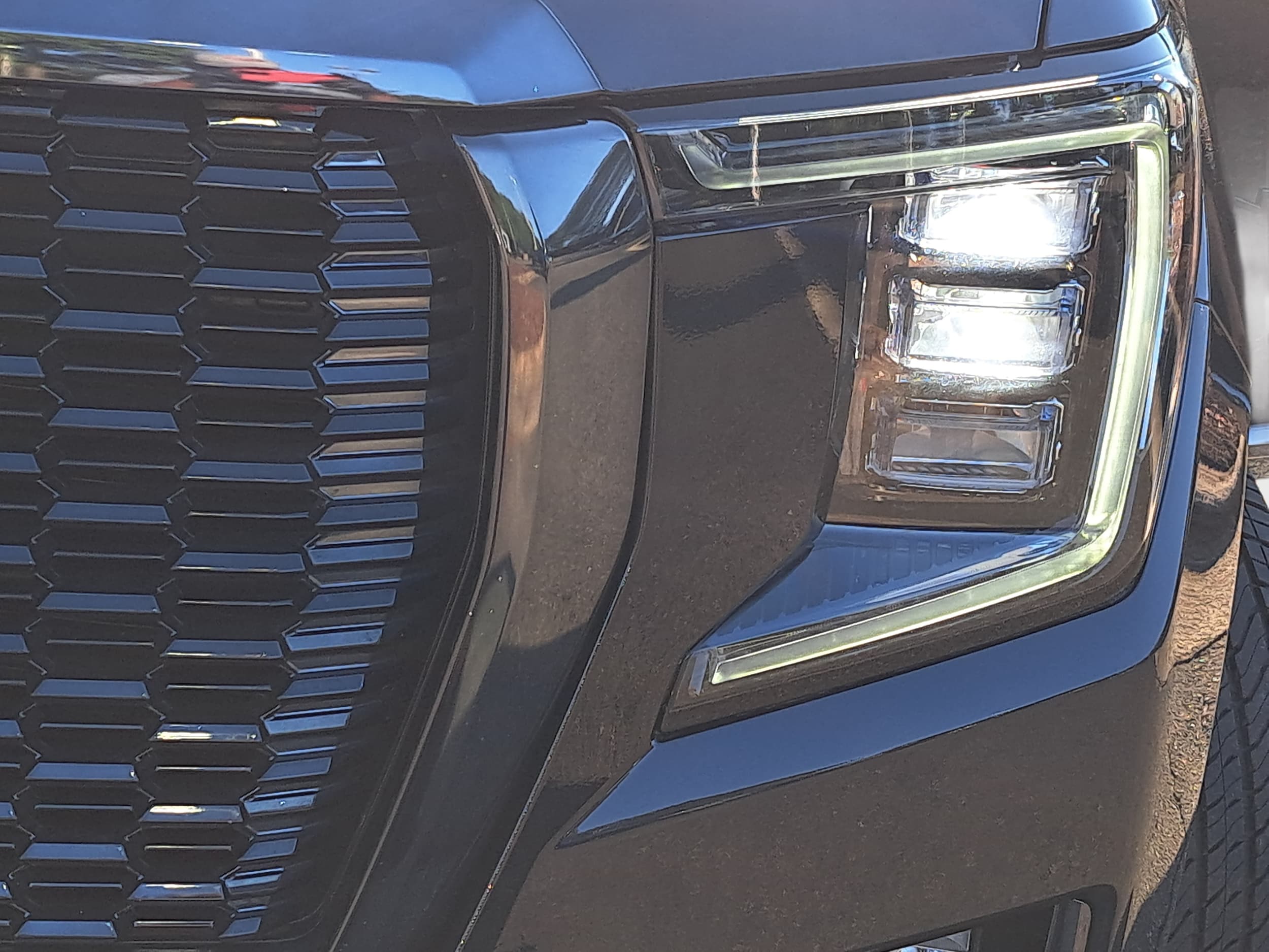 2023 GMC Yukon Denali Ultimate - Photo 32