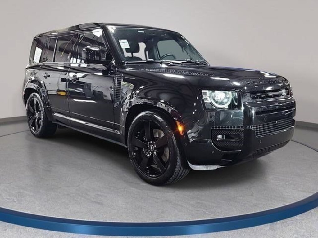 Used 2025 Land Rover Defender 110 V8 SUV