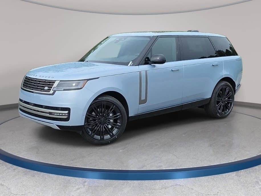 2026 Land Rover Range Rover 3.0 SE LWB 7's photo