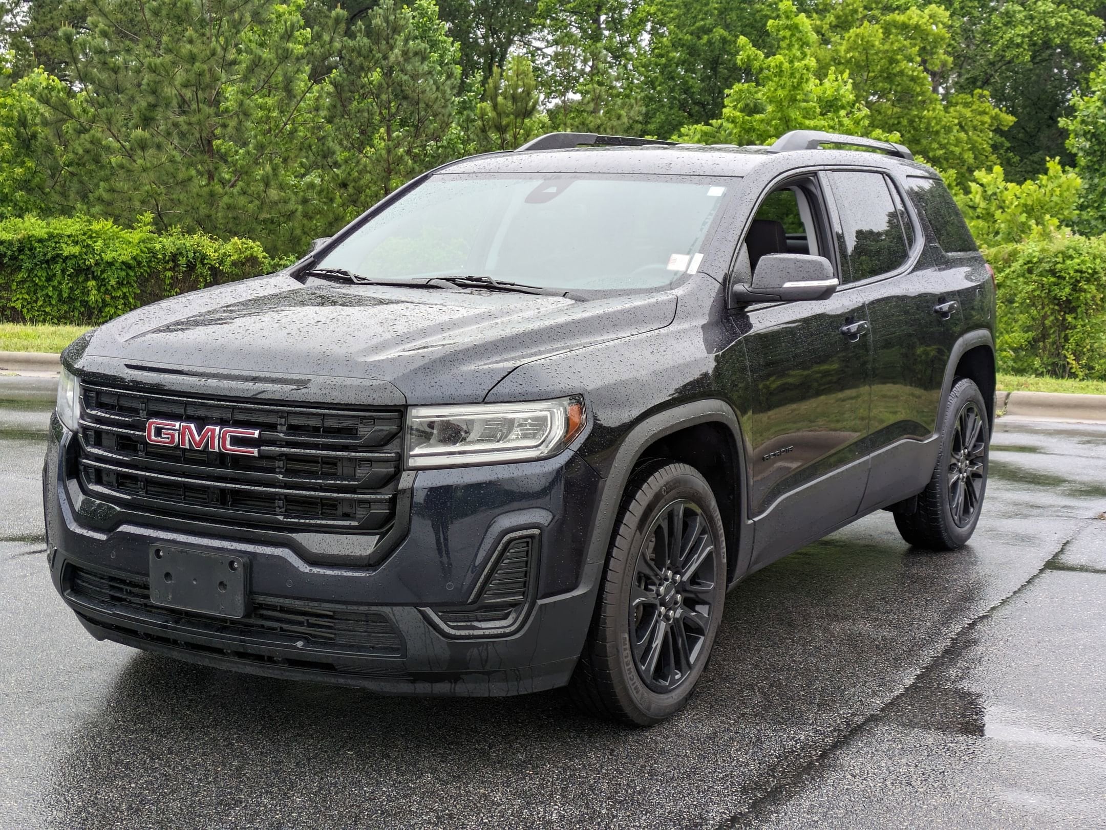 Used 2022 GMC Acadia SLE with VIN 1GKKNRL42NZ155251 for sale in Raleigh, NC