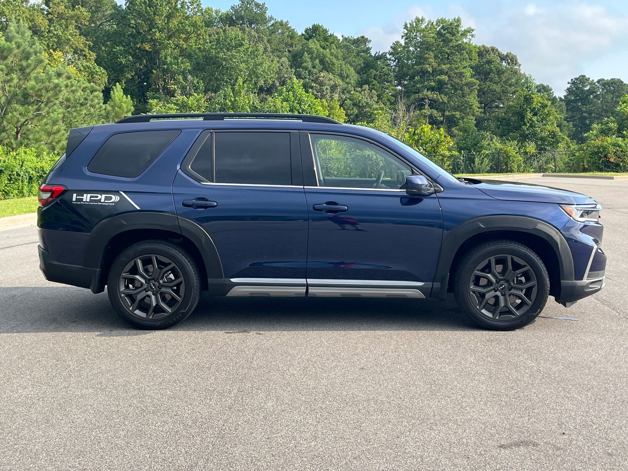 2023 Honda Pilot Elite photo 4