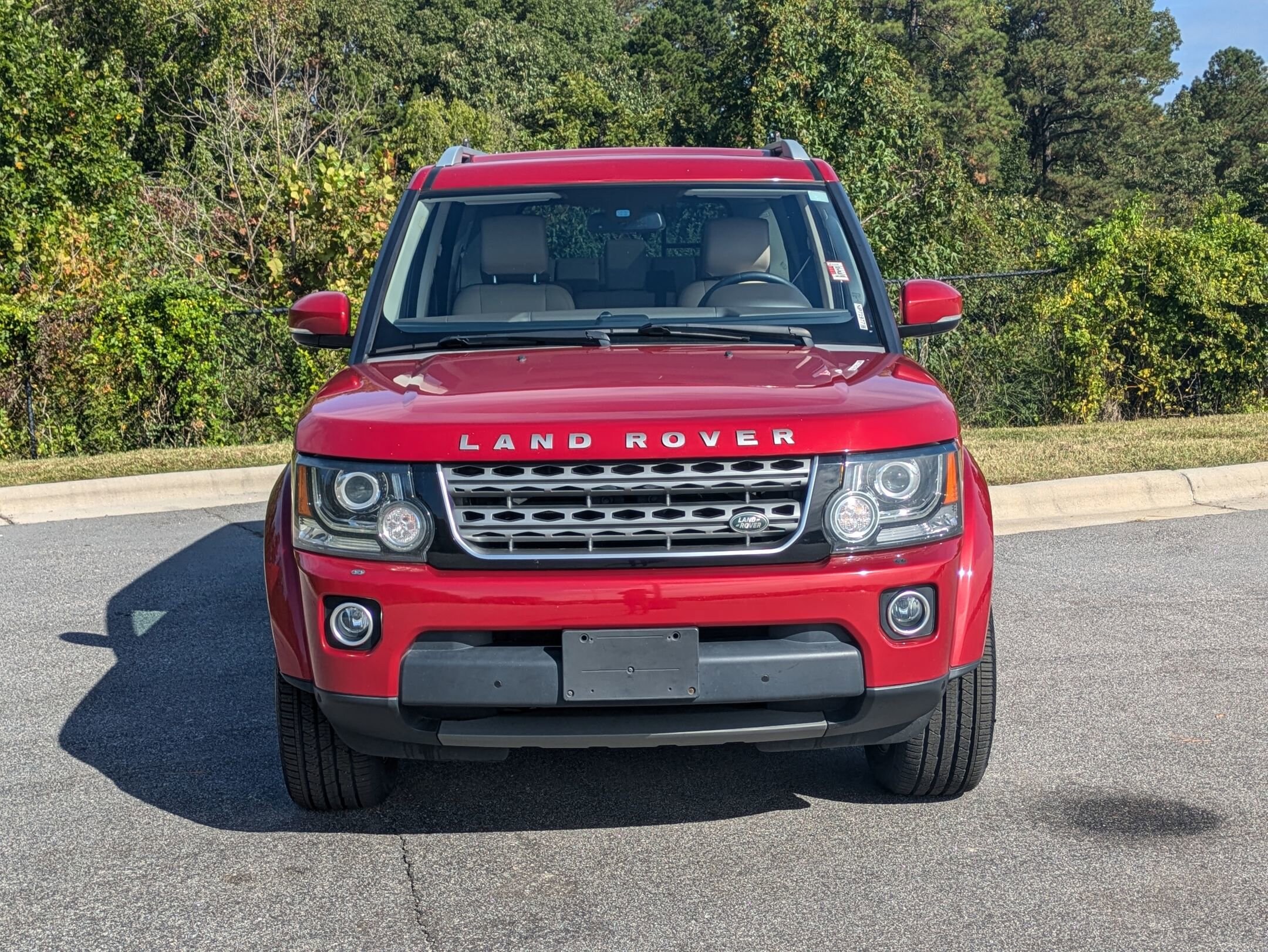 2016 Land Rover LR4 HSE photo 2