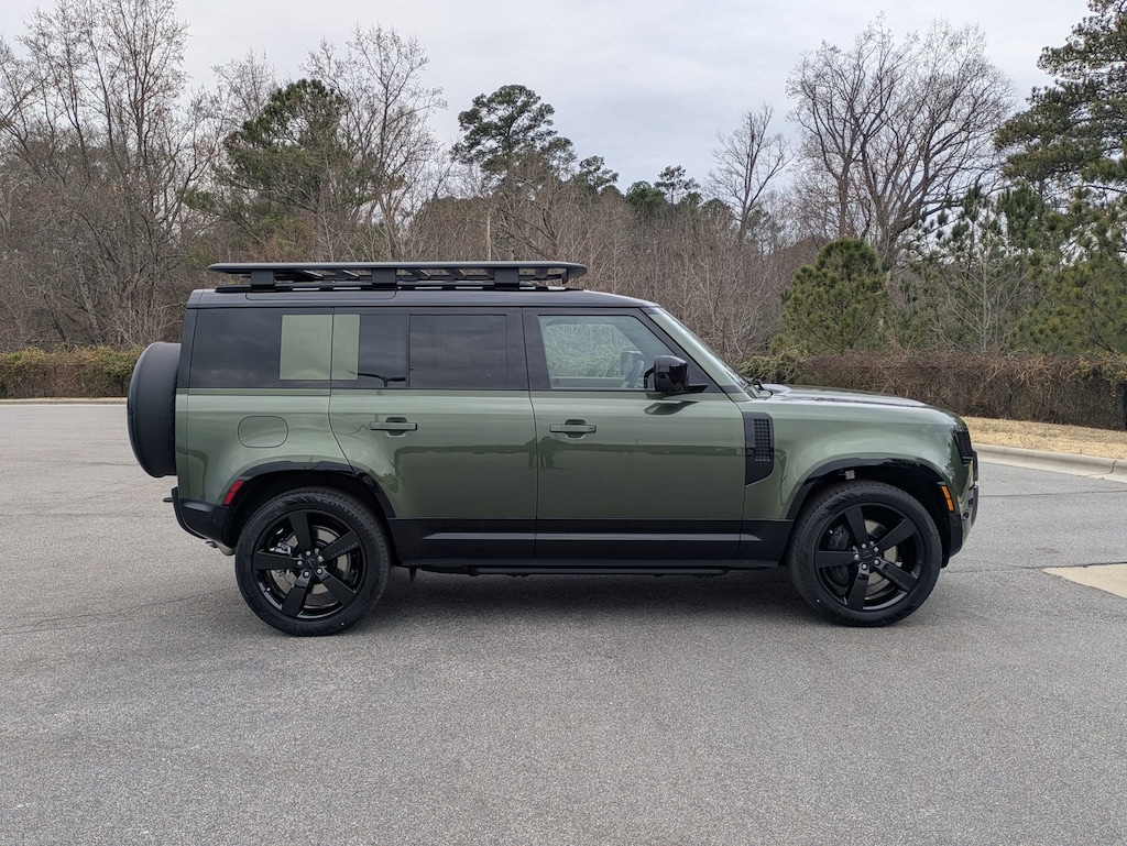 New 2026 Land Rover Defender 110 X-Dynamic SE SUV