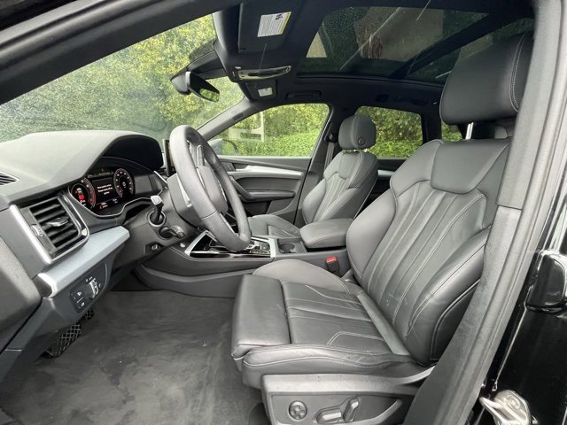 2024 Audi Q5 S line Premium Plus photo 3