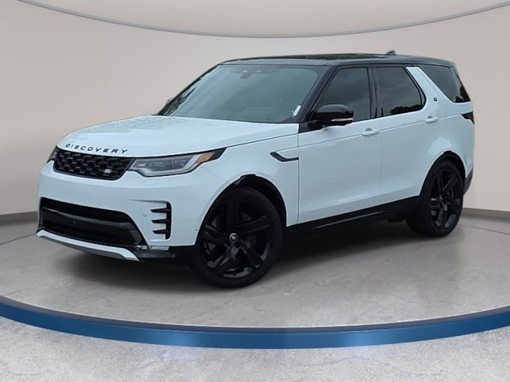 Used 2025 Land Rover Discovery Dynamic SE SUV