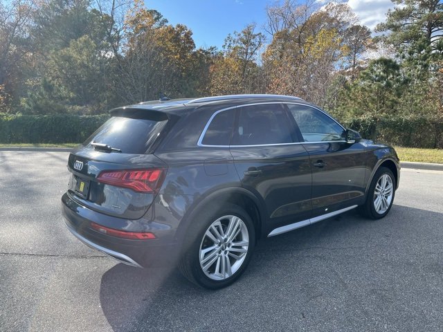 2019 Audi Q5 Premium Prestige photo 2