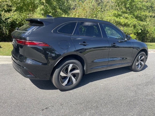 2025 Jaguar F-PACE P250 R-Dynamic S photo 2