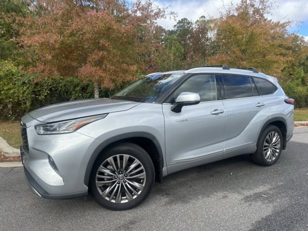 Used 2020 Toyota Highlander Hybrid Hybrid Platinum SUV