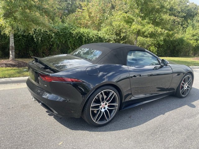 2021 Jaguar F-TYPE R-Dynamic photo 2
