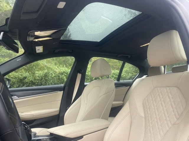 2023 Bmw 530i xDrive Sedan photo 3