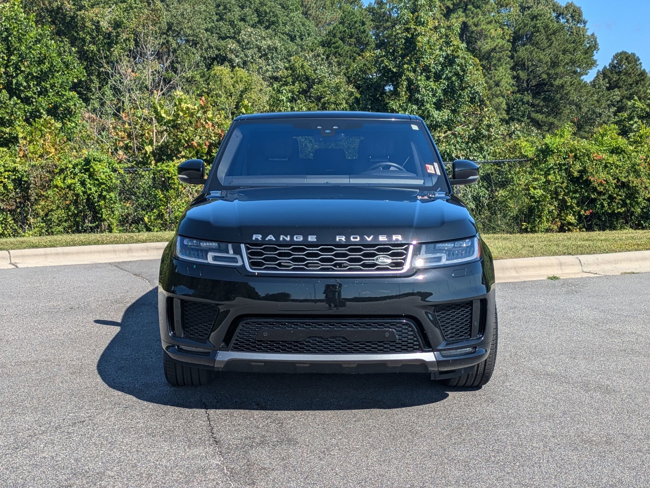 2019 Land Rover Range Rover Sport HSE photo 2