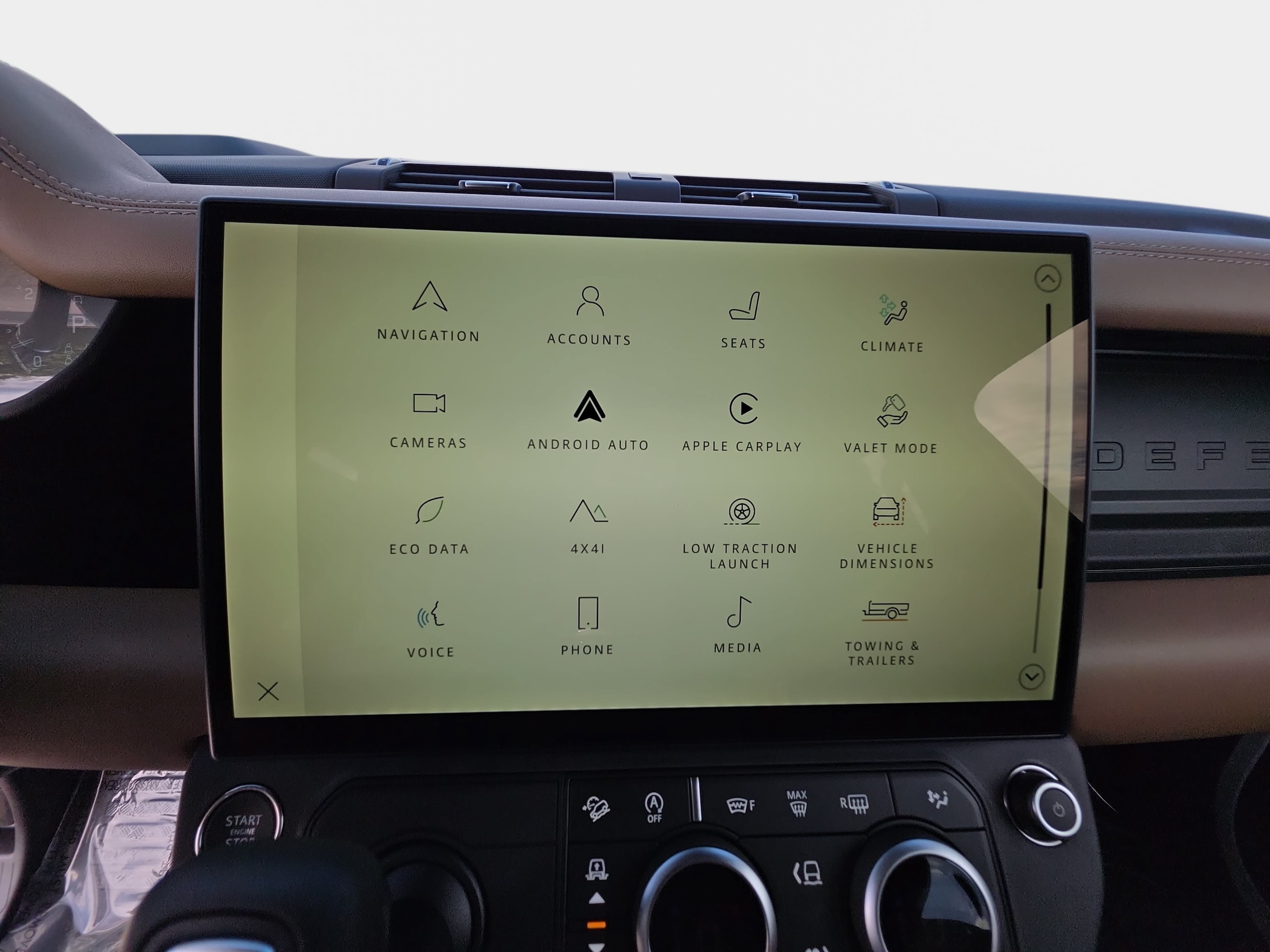 2026 Land Rover Defender X-Dynamic SE - Photo 22
