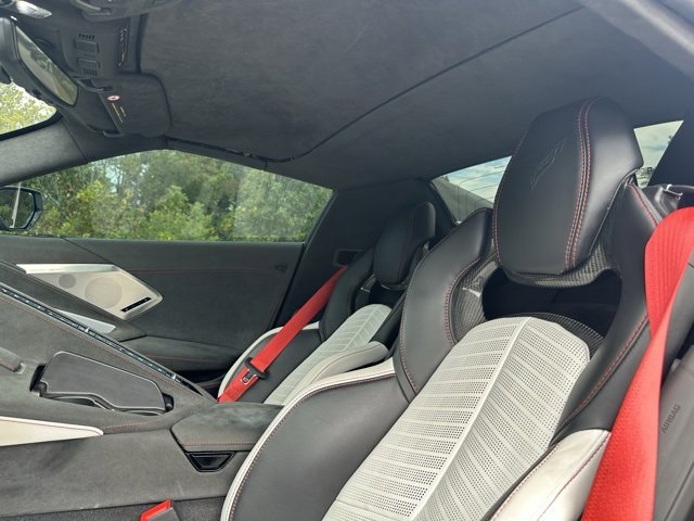 2023 Chevrolet Corvette Stingray 3LT photo 3