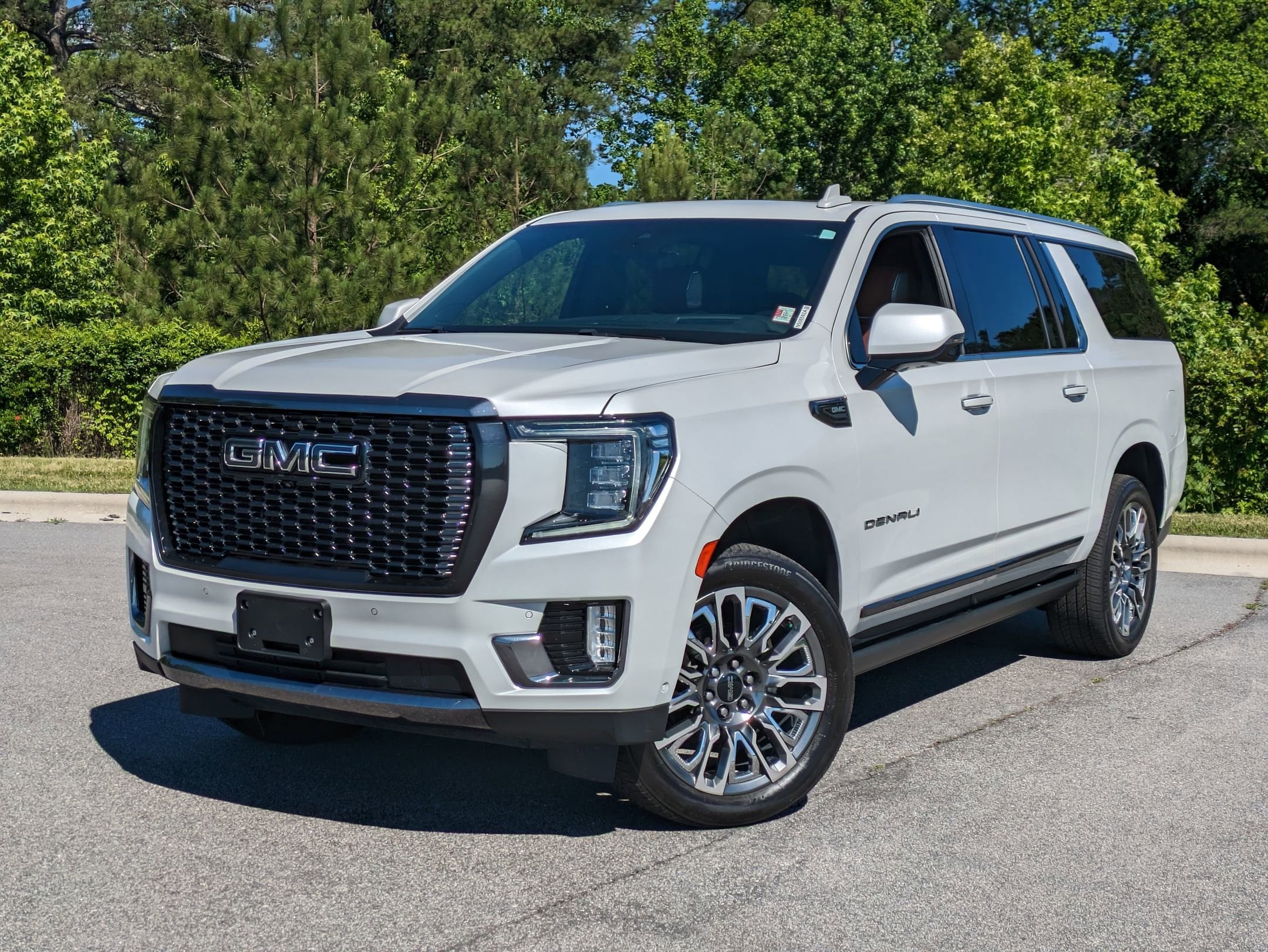 Used 2023 GMC Yukon XL Denali Ultimate with VIN 1GKS2KKLXPR270997 for sale in Raleigh, NC