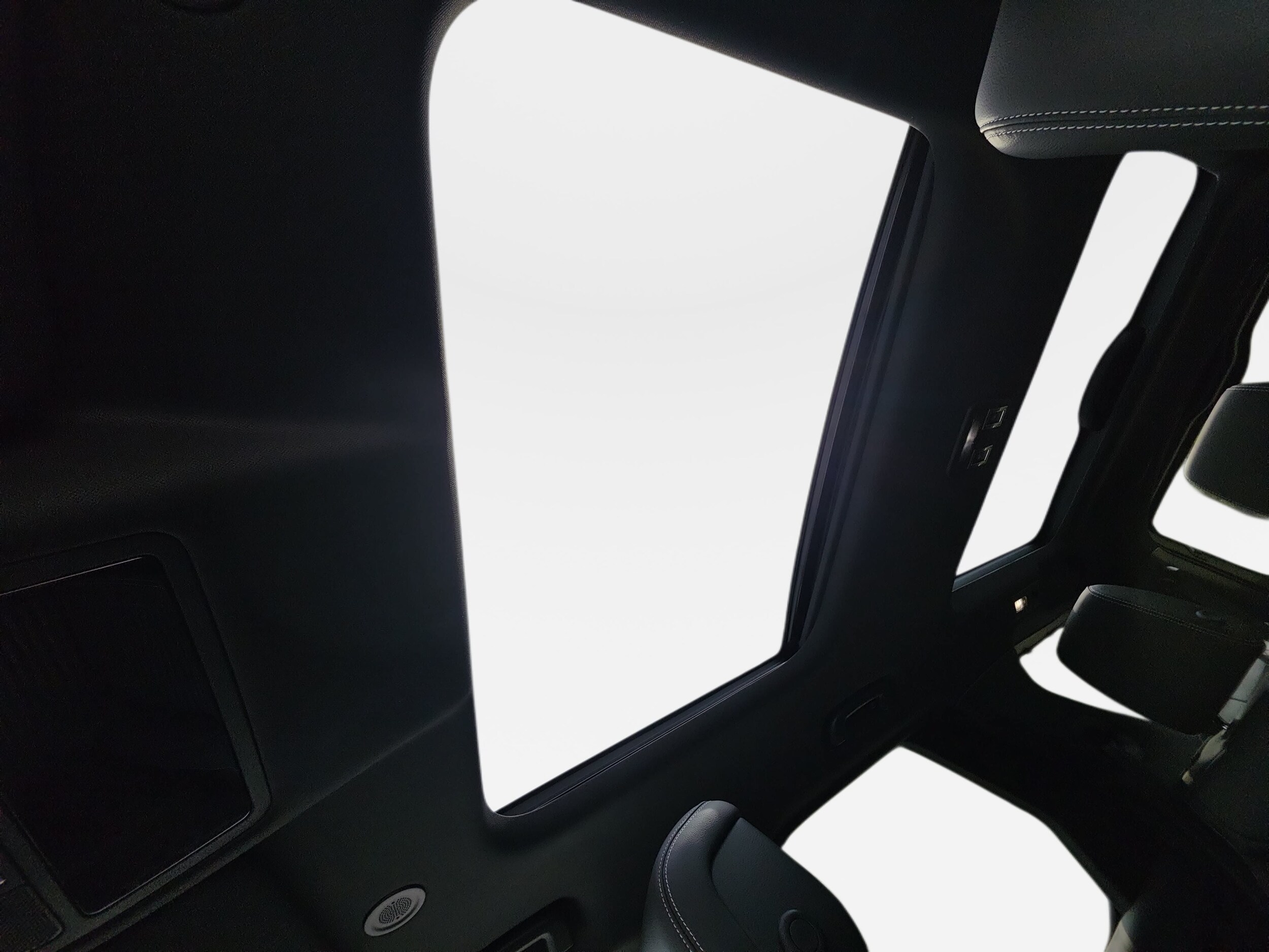 2025 Land Rover Discovery S - Photo 29