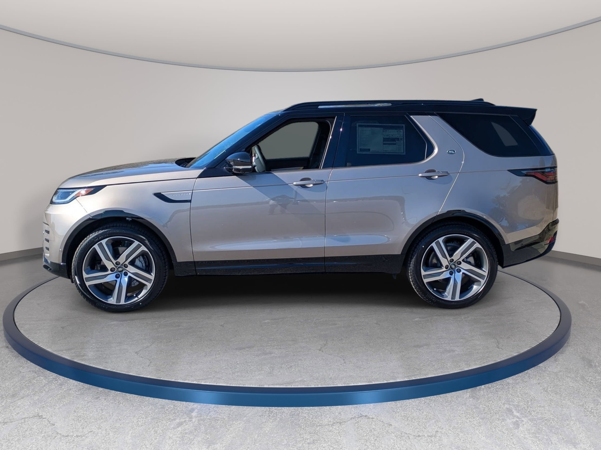 2026 Land Rover Discovery Dynamic SE - Photo 8