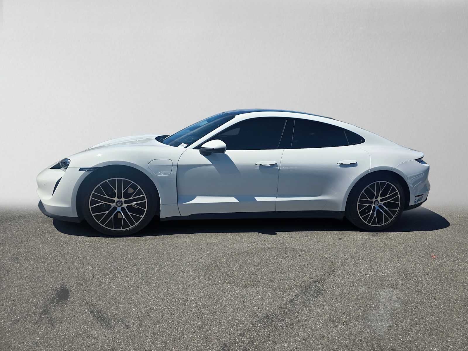 Used 2021 Porsche Taycan Base with VIN WP0AA2Y18MSA13439 for sale in Redwood City, CA