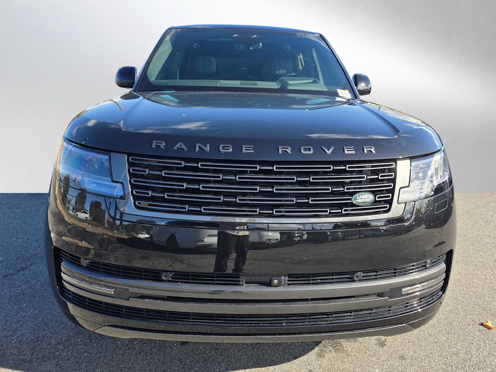 2025 Land Rover Range Rover SE - Photo 8
