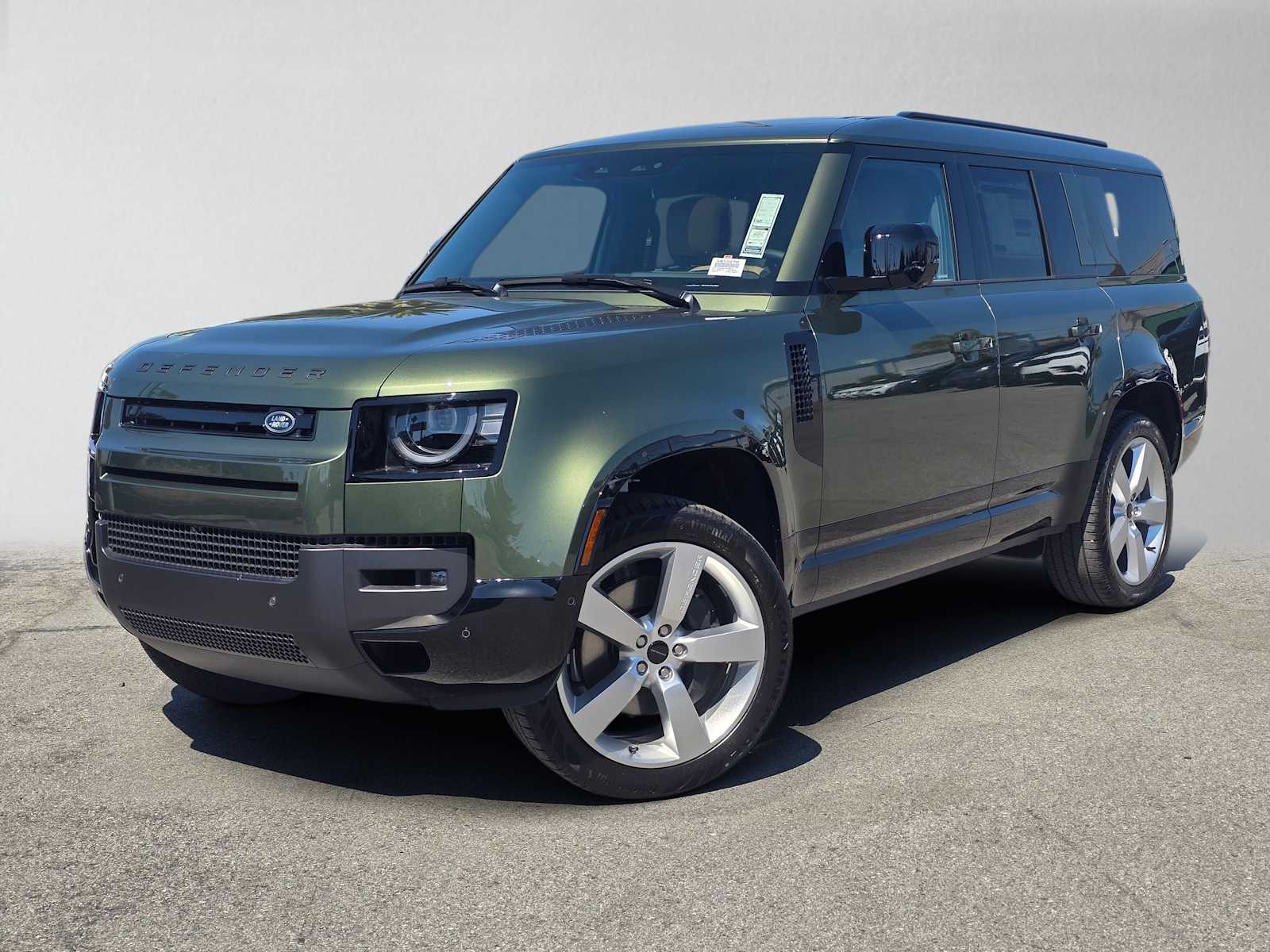 2026 Land Rover Defender 130