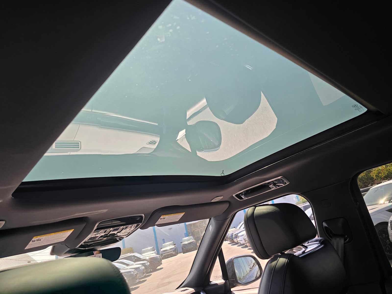 2025 Land Rover Range Rover SE - Photo 21
