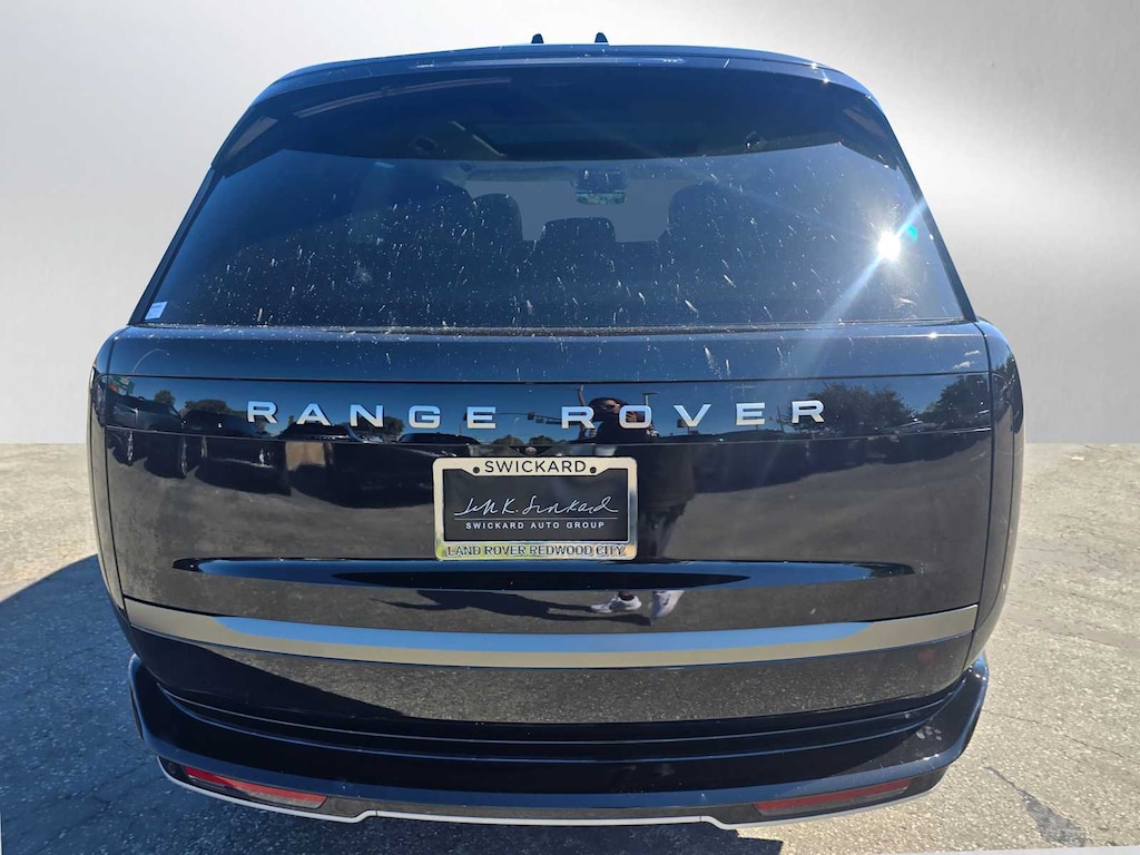 New 2025 Land Rover Range Rover SE Phev SUV