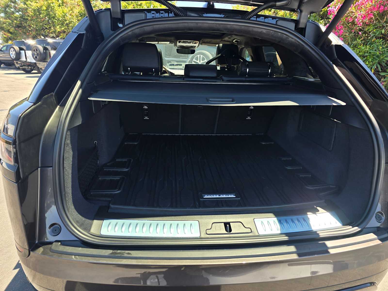 2026 Land Rover Range Rover Velar Autobiography - Photo 17